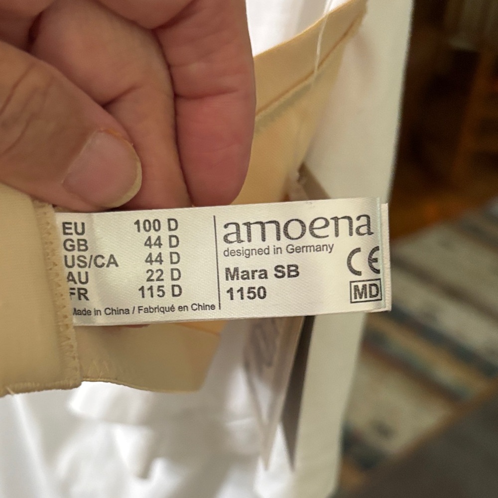 Amonena Elegant Beige Bra NWT SIZE 44D - Picture 4 of 8